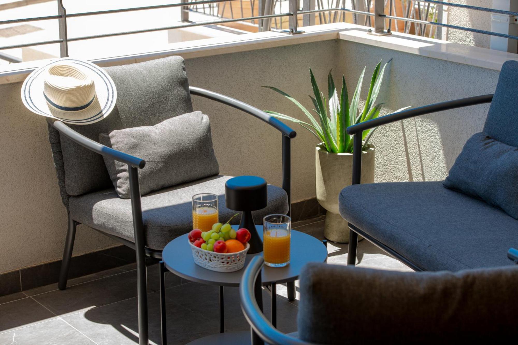Sunny Rock Apartma *